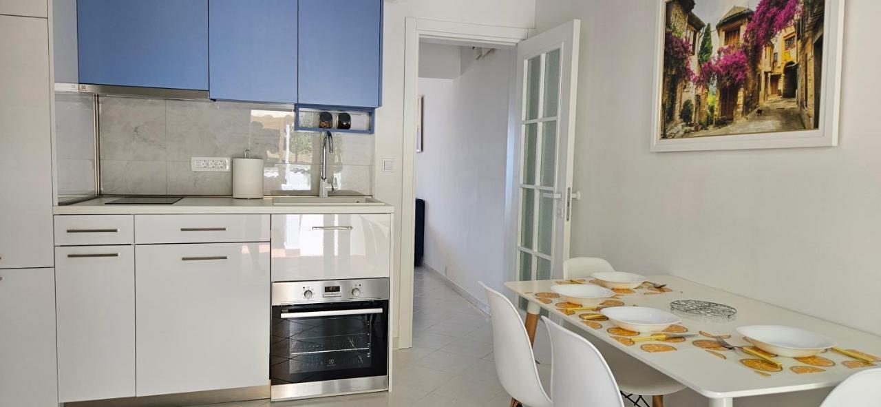 Sea View Apartment Aria Petrovac Exterior photo